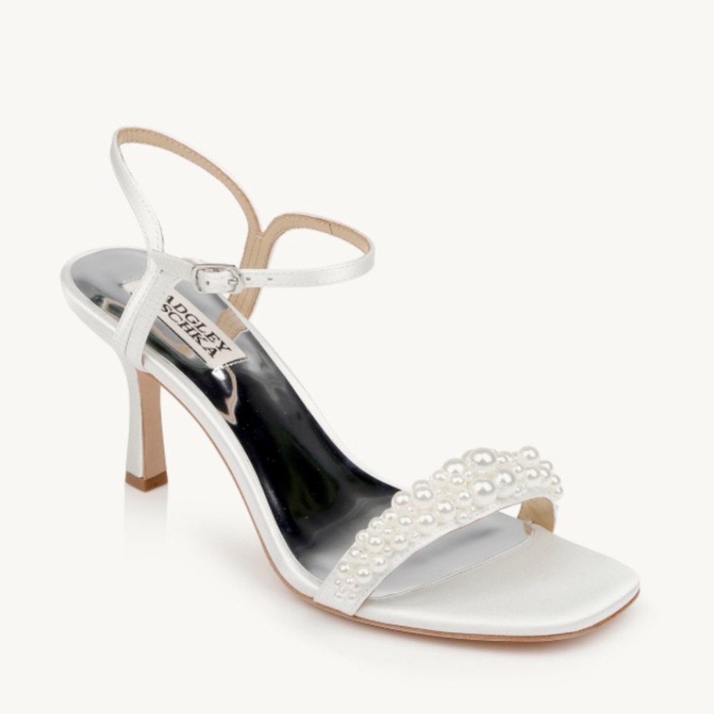 Badgley Mischka Caitlyn Stiletto heels with pearled vamp soft white shoe